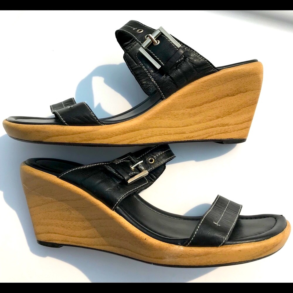 Unisa 9 black leather 2 strap 3.25” high wedge heel adjustable buckle sandals